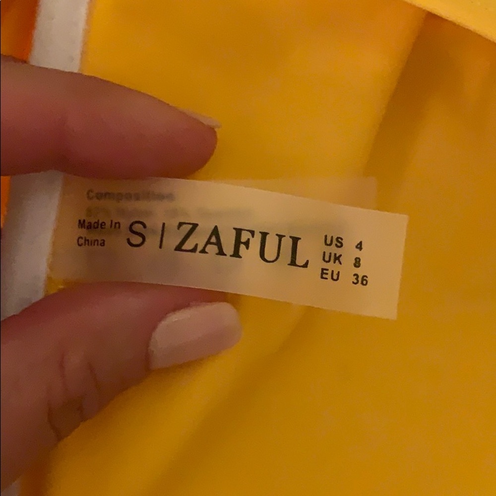 Bathing suits - Picture 4 of 7